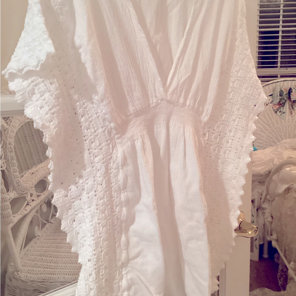 Beautiful resort ware beautifully made